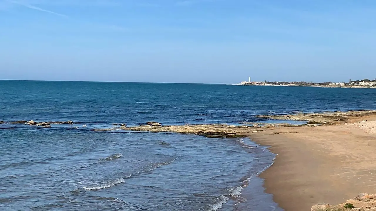 Blue Beach House Marina di Ragusa 0*,  Italien